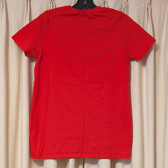 Red Disney Pixar Incredibles T-shirt, size Large - Picture 4 of 4